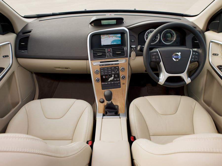  Volvo XC60 2008 года  (фото 161 из 210)